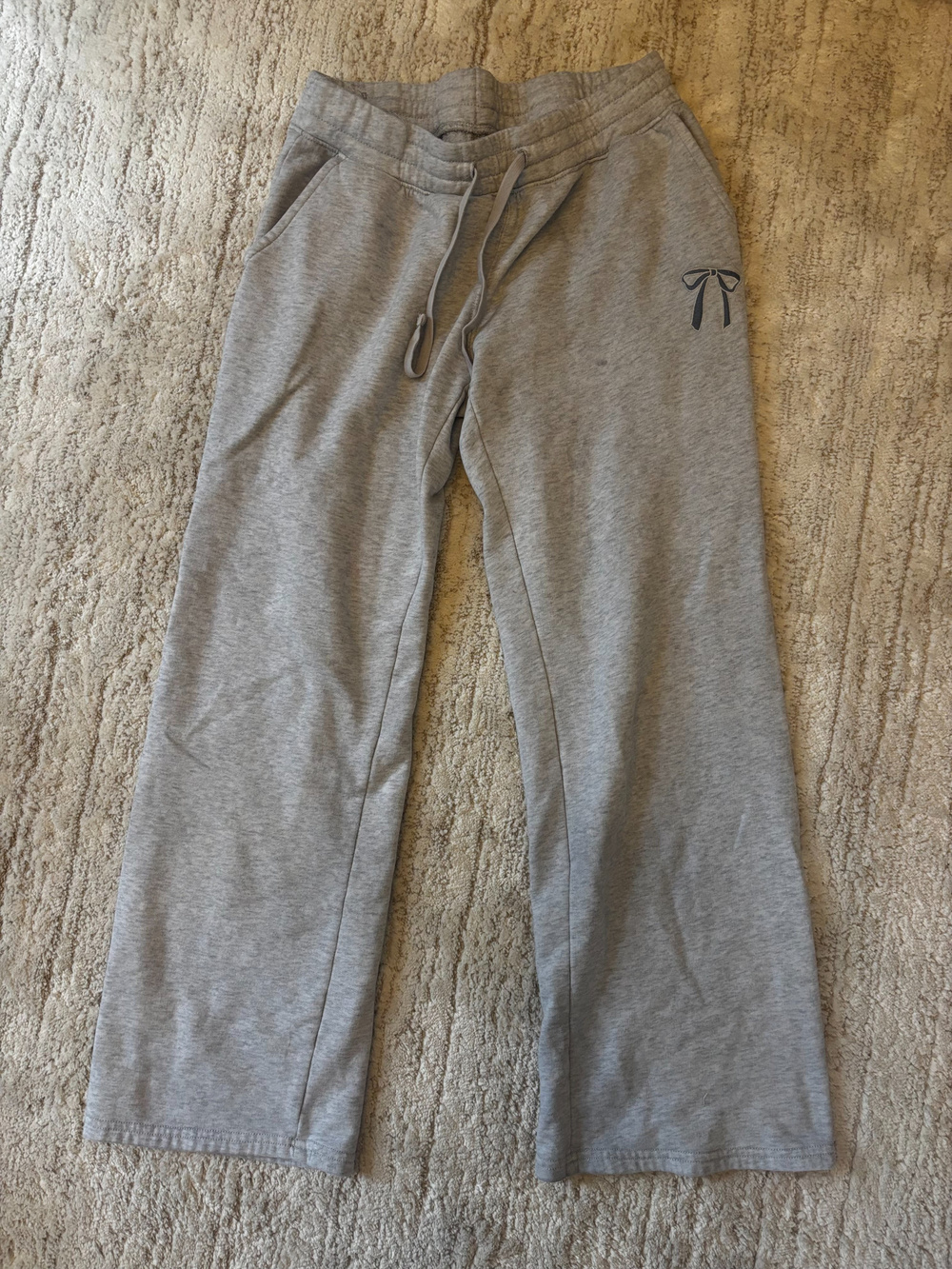 Hollister Gray Drawstring Sweatpants Size S Bow Logo